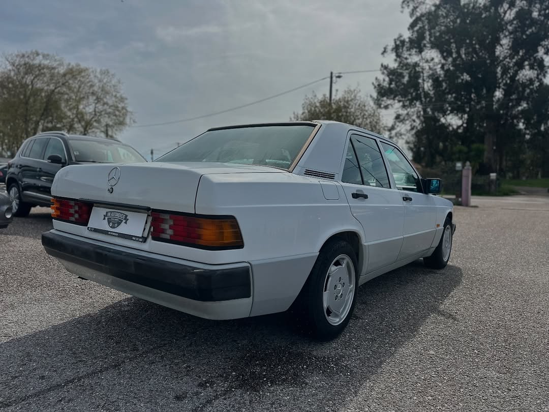 
								Mercedes 190 D total									