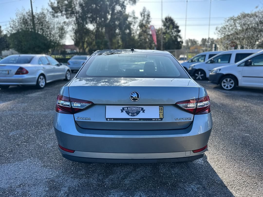 
								Skoda Superb 2016 total									