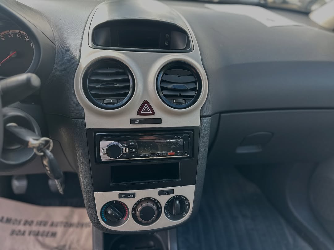 
								Opel Corsa Van 2008 total									