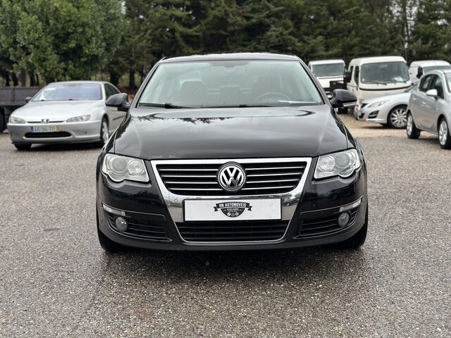 
								Volkswagen Passat total									