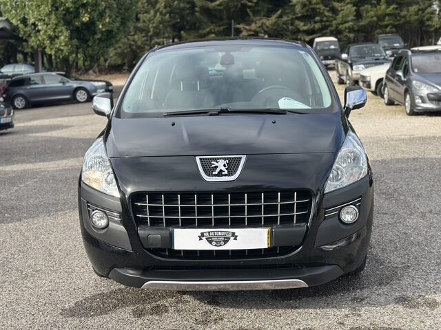 
								Peugeot 3008 total									