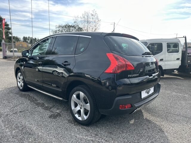 
								Peugeot 3008 total									