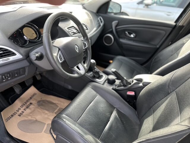 
								Renault Megane total									
