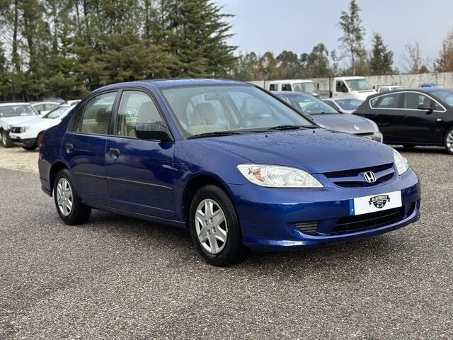 
								Honda Civic Automático total									