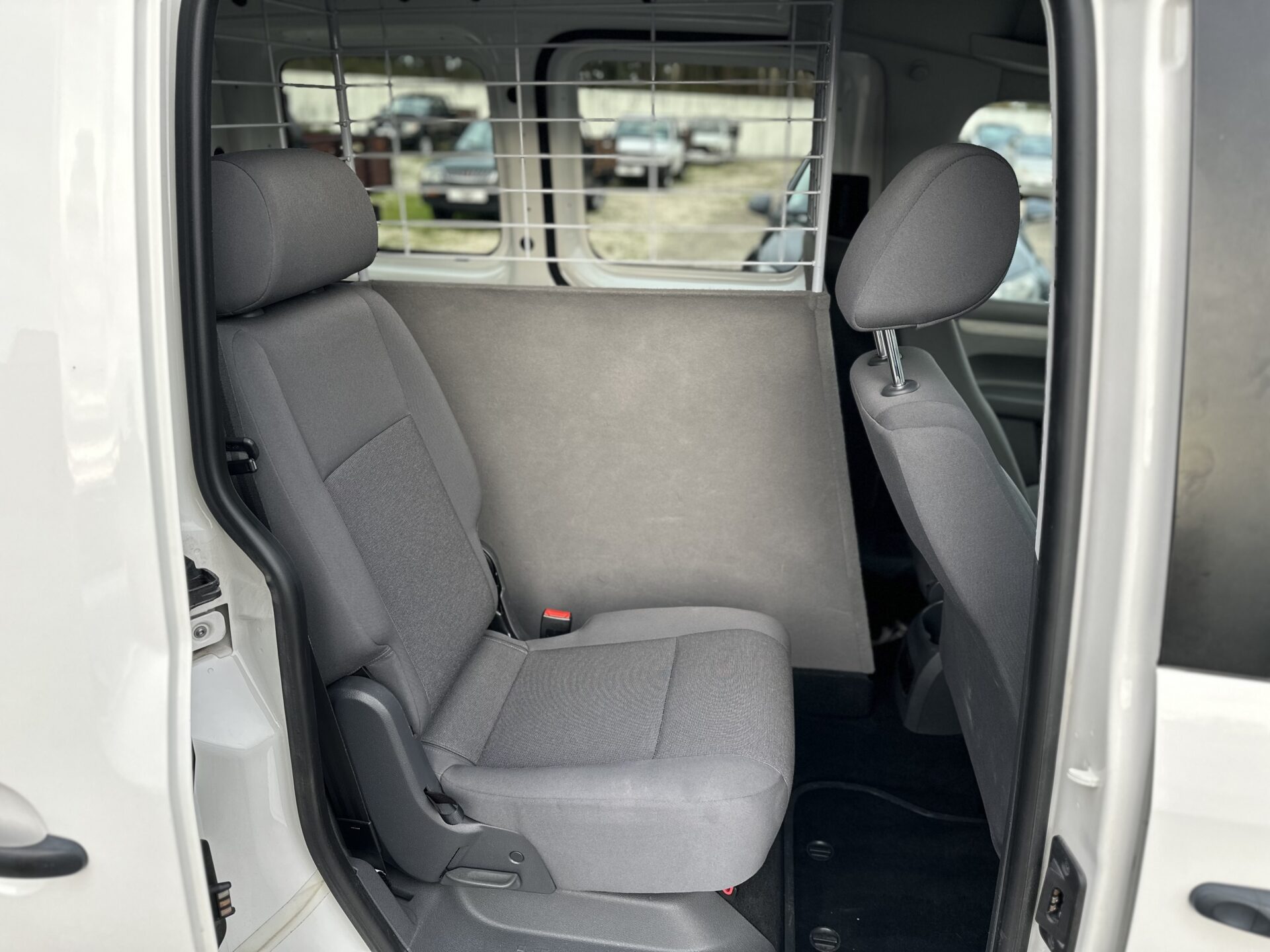 
								Volkswagen Caddy total									