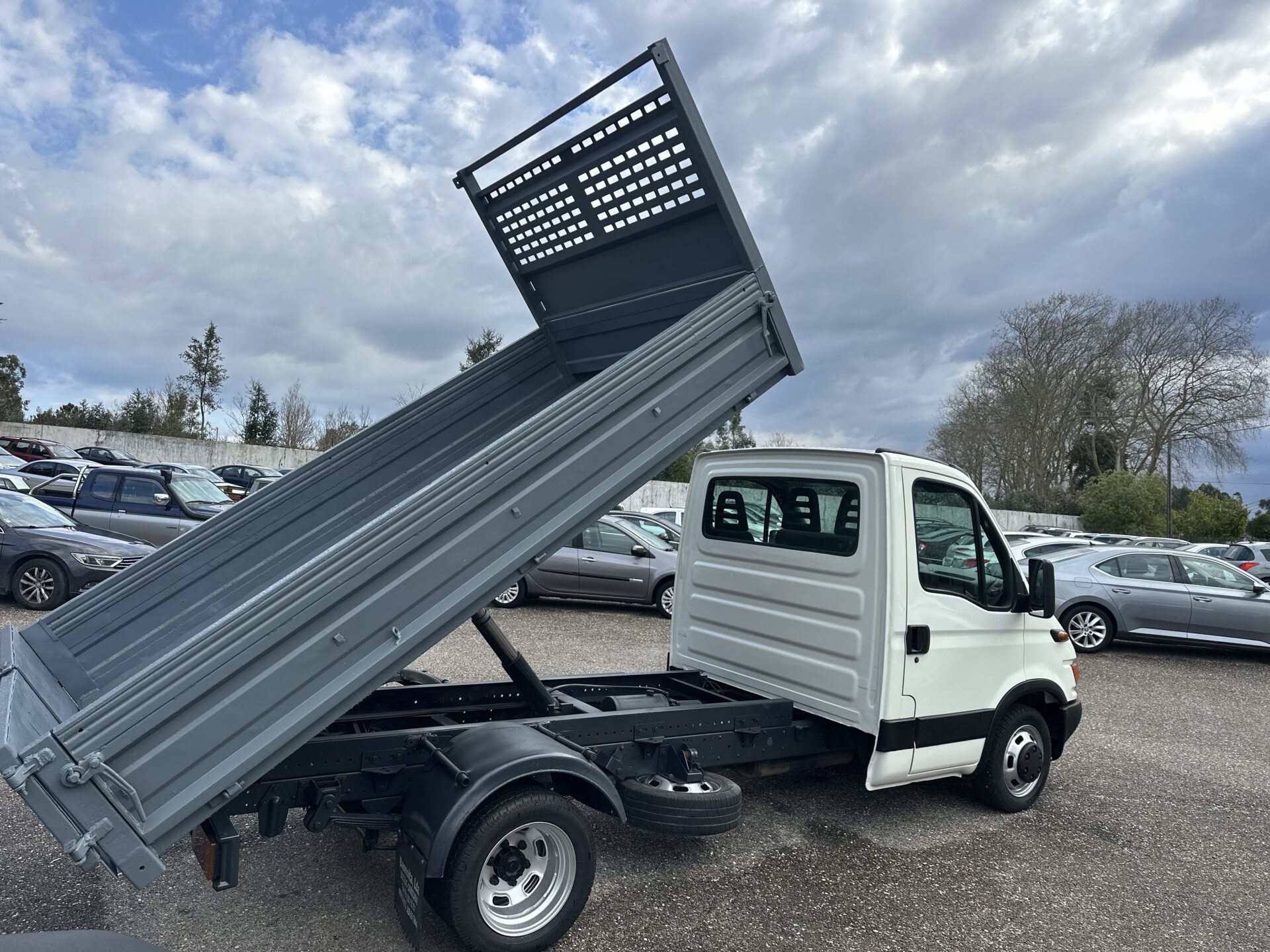 
								Iveco Daily total									