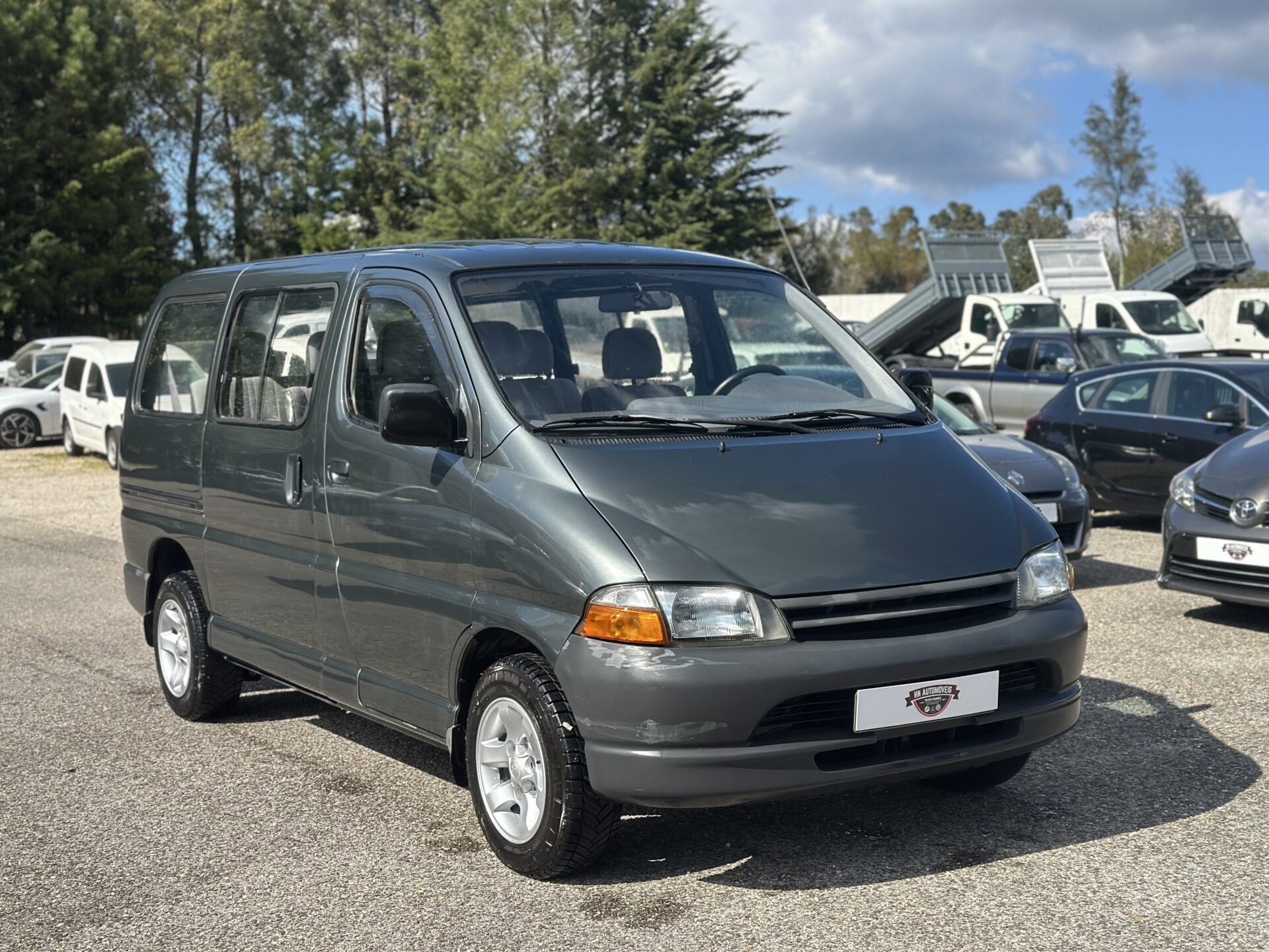 
								Toyota Hiace total									