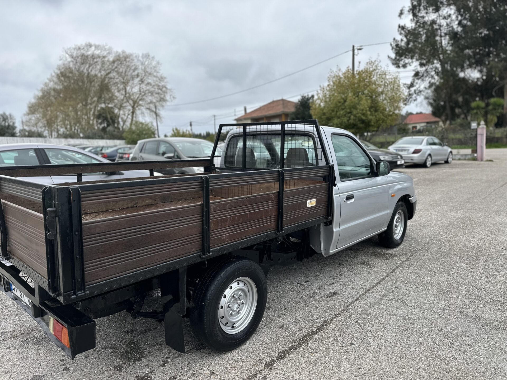 
								Mazda B2500 total									