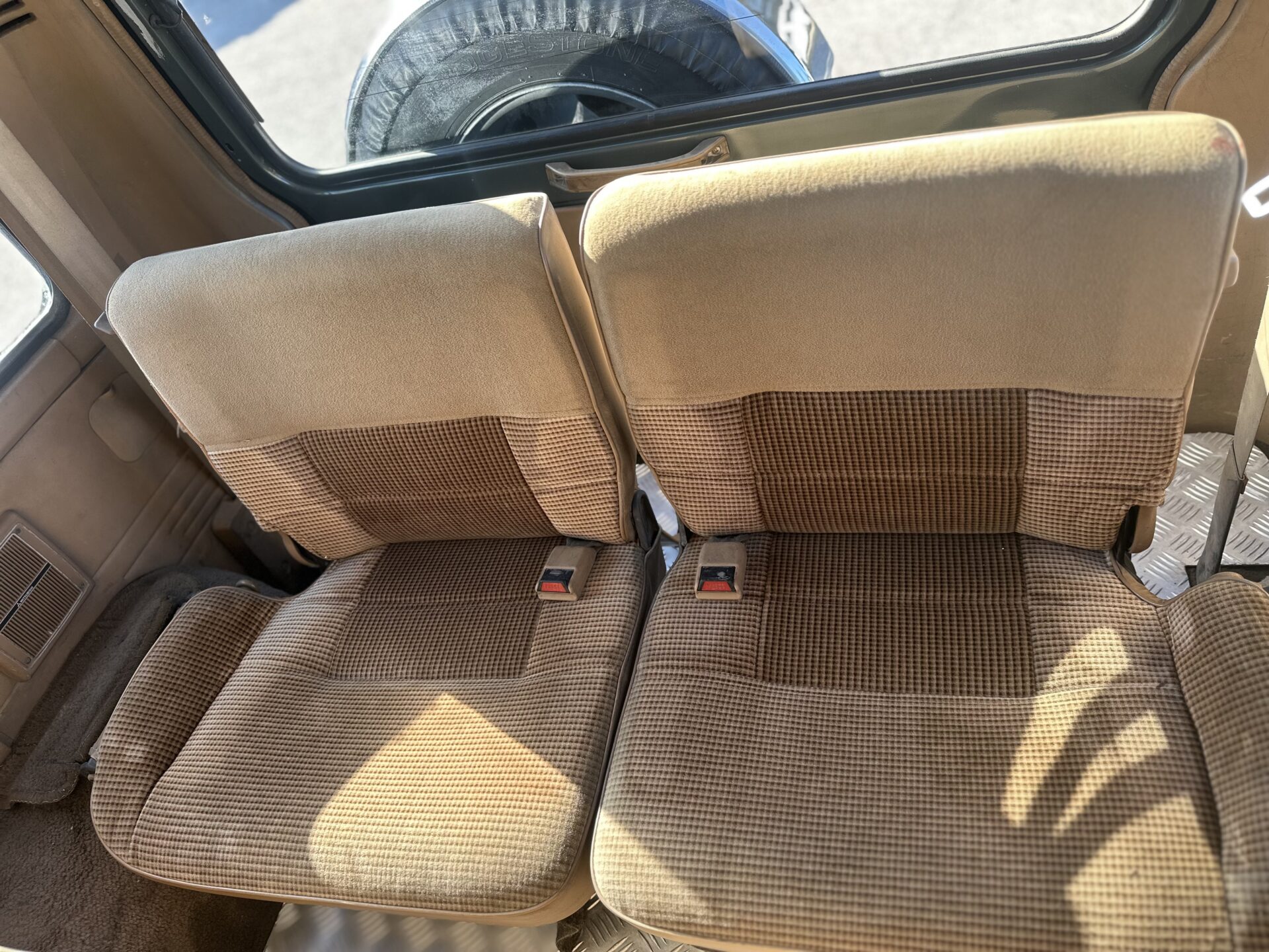 
								Mitsubishi Pajero 7L total									