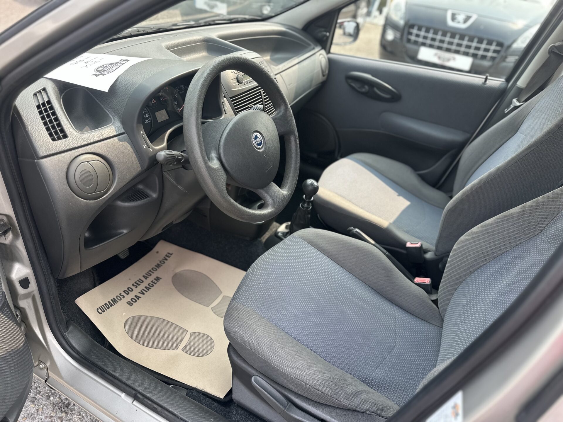 
								Fiat Punto total									