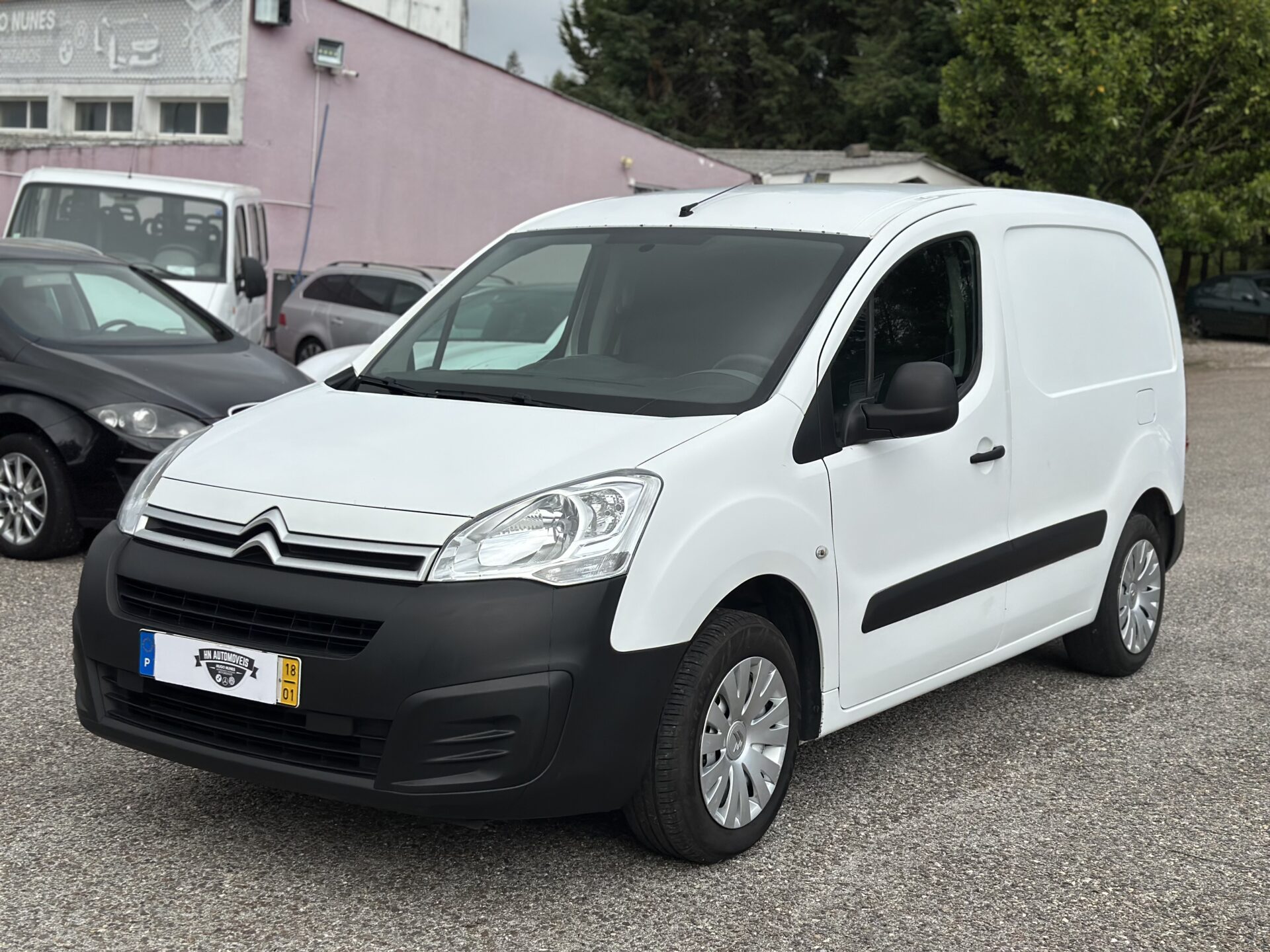 
								Citroen Berlingo total									