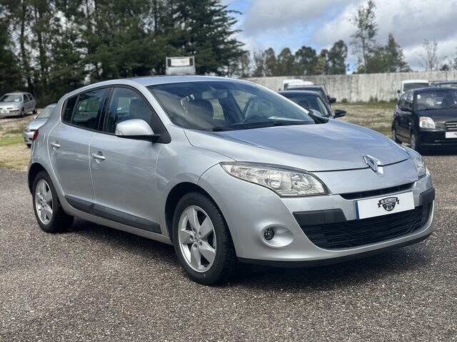 
								Renault Megane total									