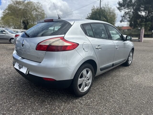 
								Renault Megane total									