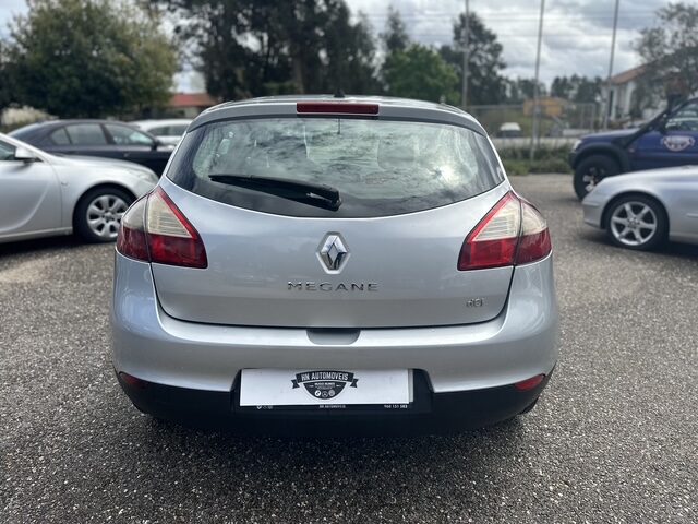 
								Renault Megane total									