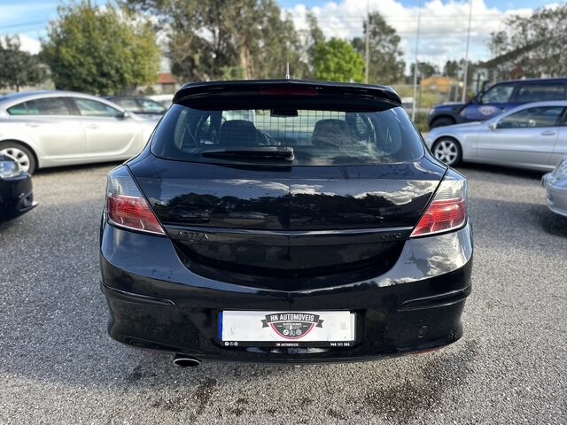 
								Opel Astra GTC total									