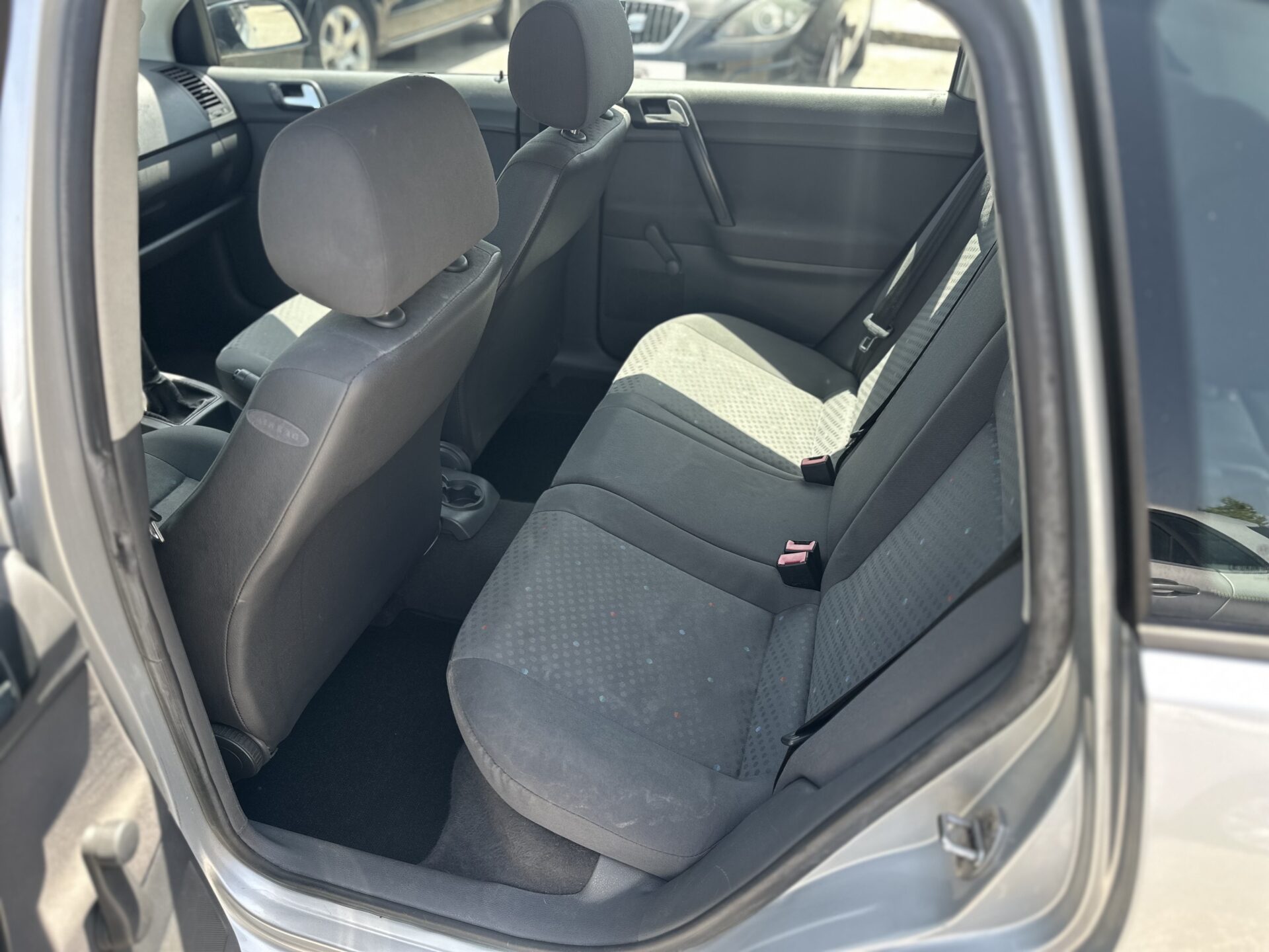 
								Volkswagen Polo total									