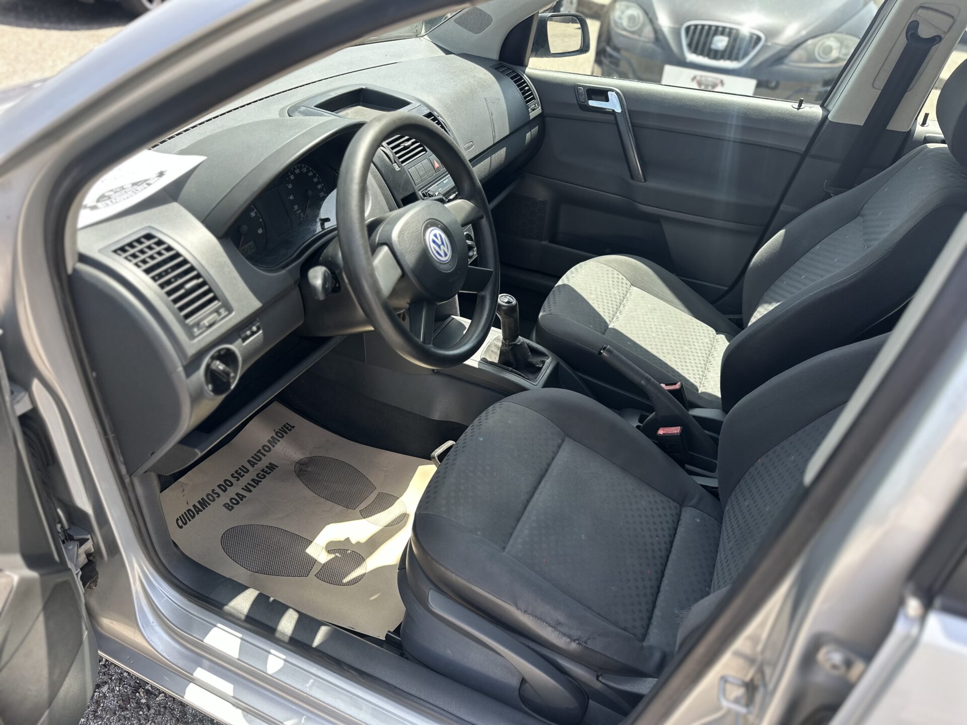 
								Volkswagen Polo total									