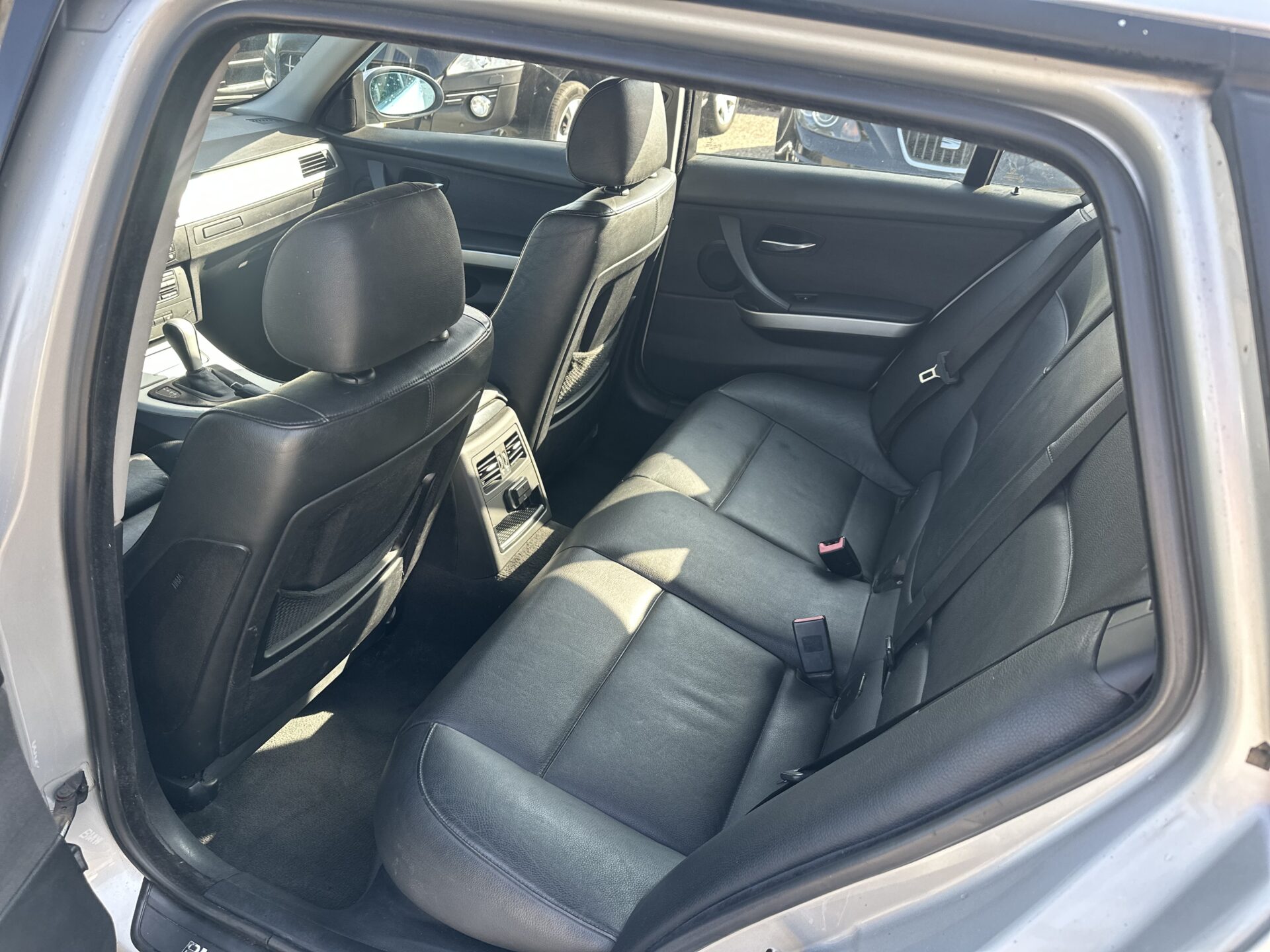 
								Bmw 320 d Touring total									