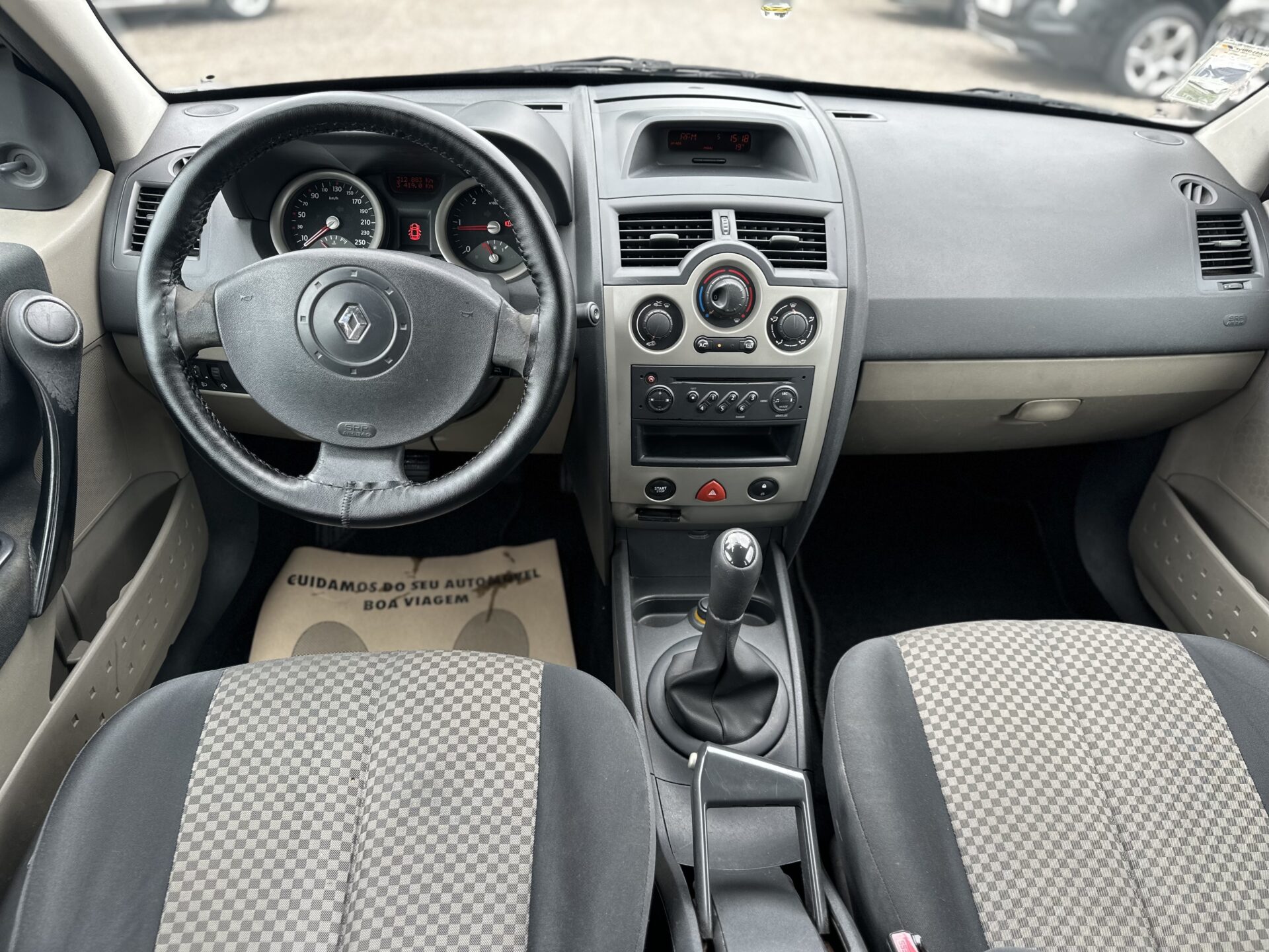 
								Renault Megane total									