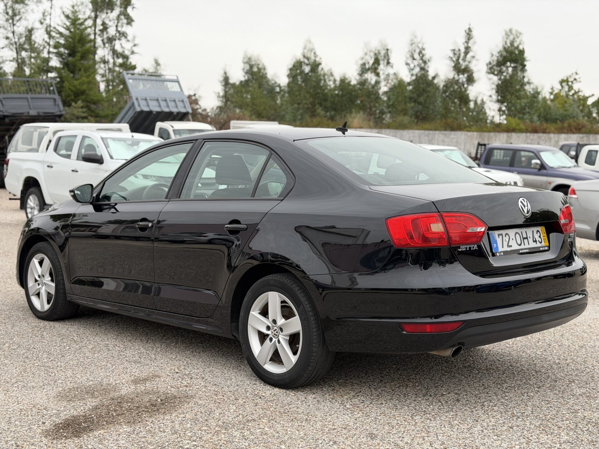 
								Volkswagen Jetta total									