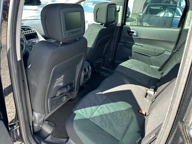 
								Peugeot 3008 Automática total									