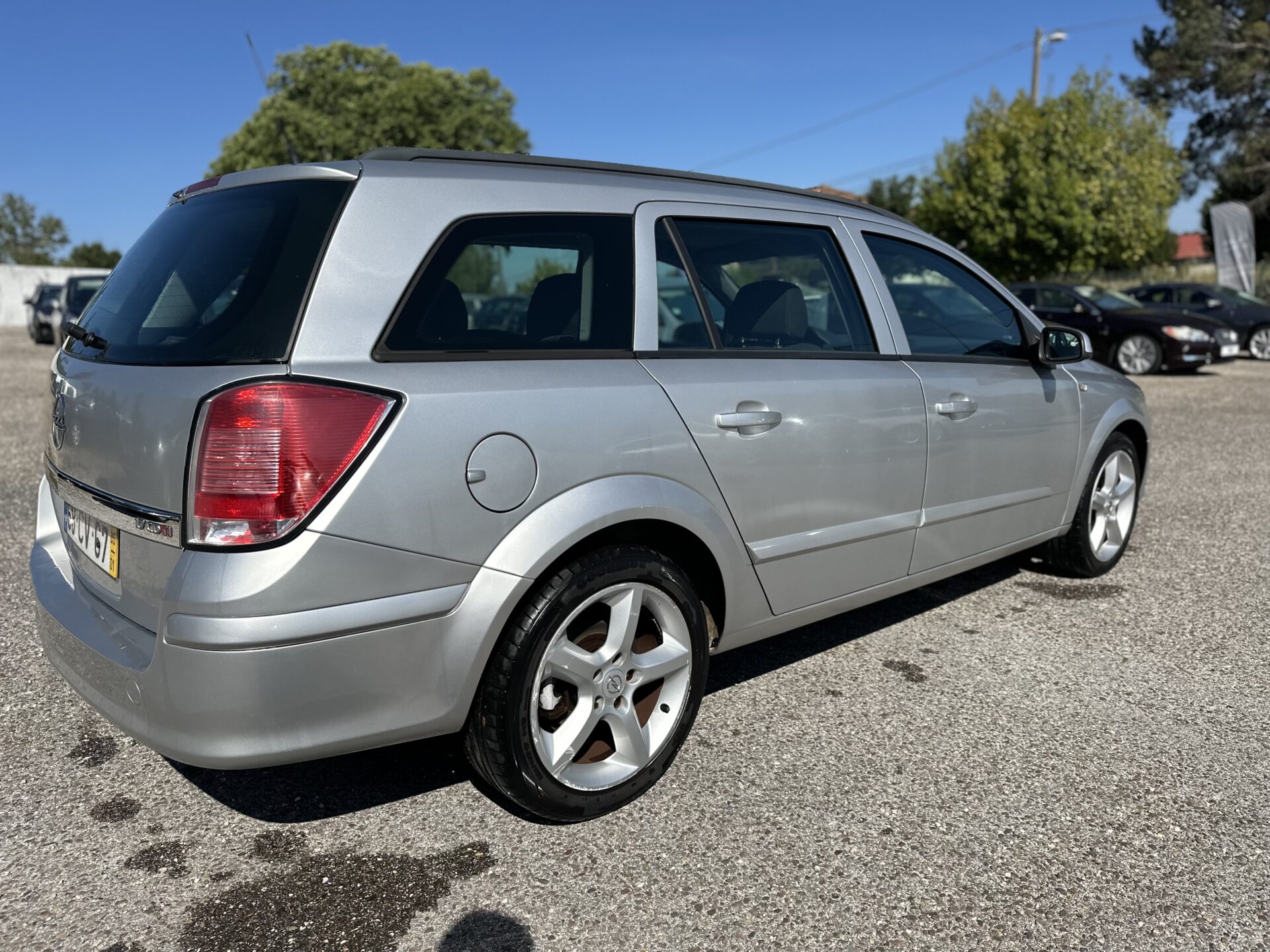 
								Opel Astra Caravan total									