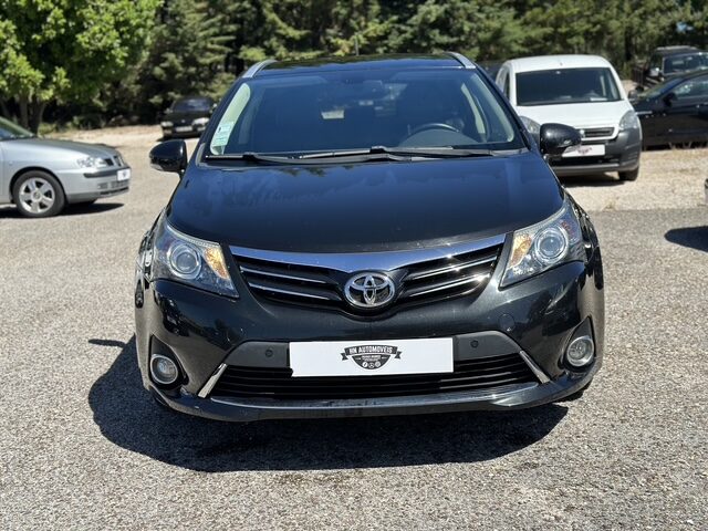 
								Toyota Avensis total									