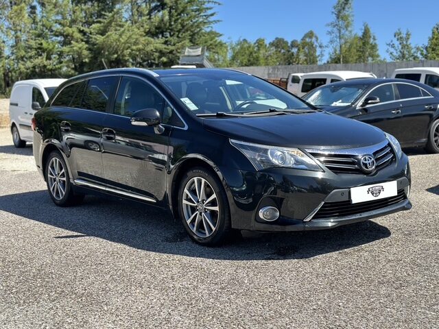 
								Toyota Avensis total									