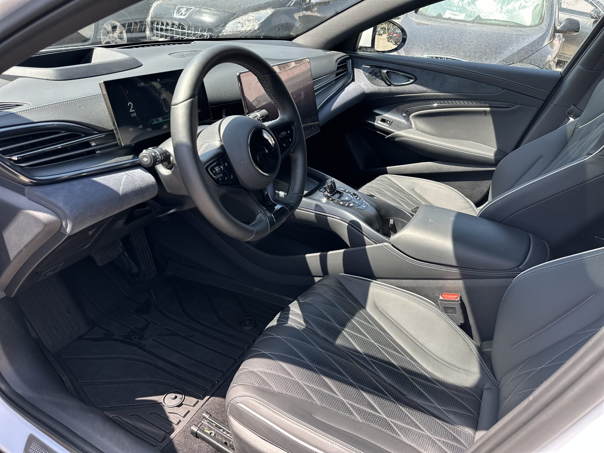 
								BYD SEAL AWD EXCELLENCE total									