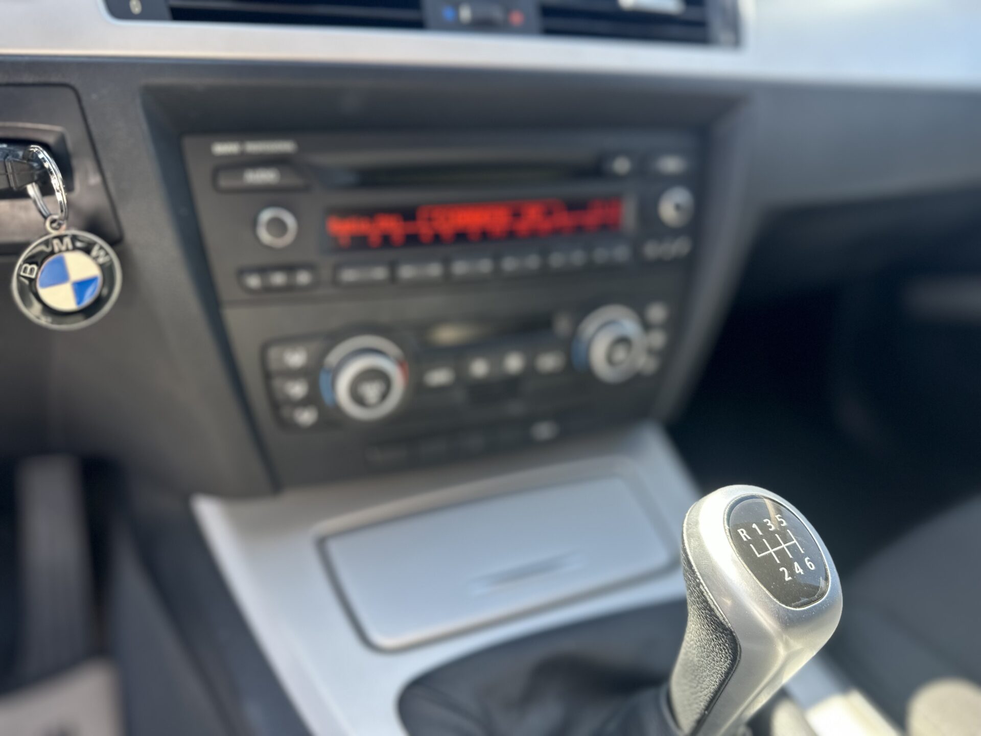 
								Bmw 318 D total									