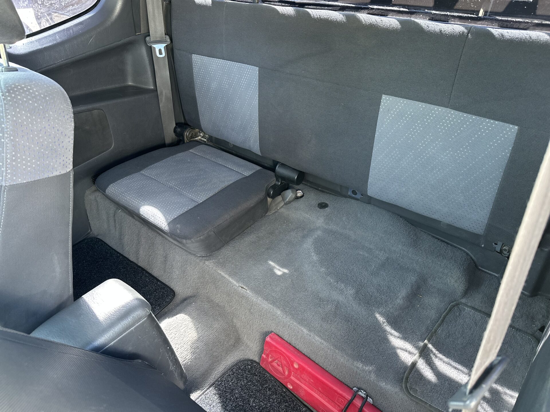 
								Mitsubishi L200 Strakar total									