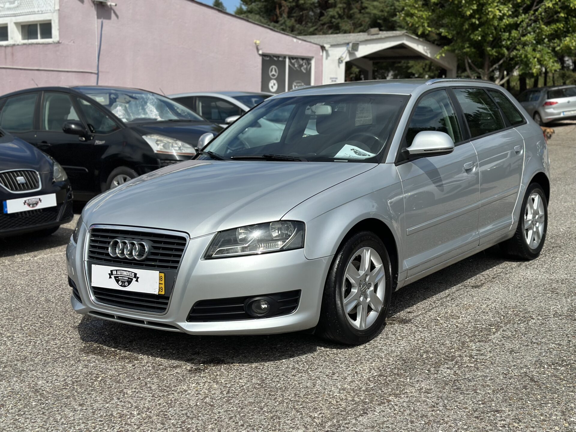 
								Audi A3 sportback total									