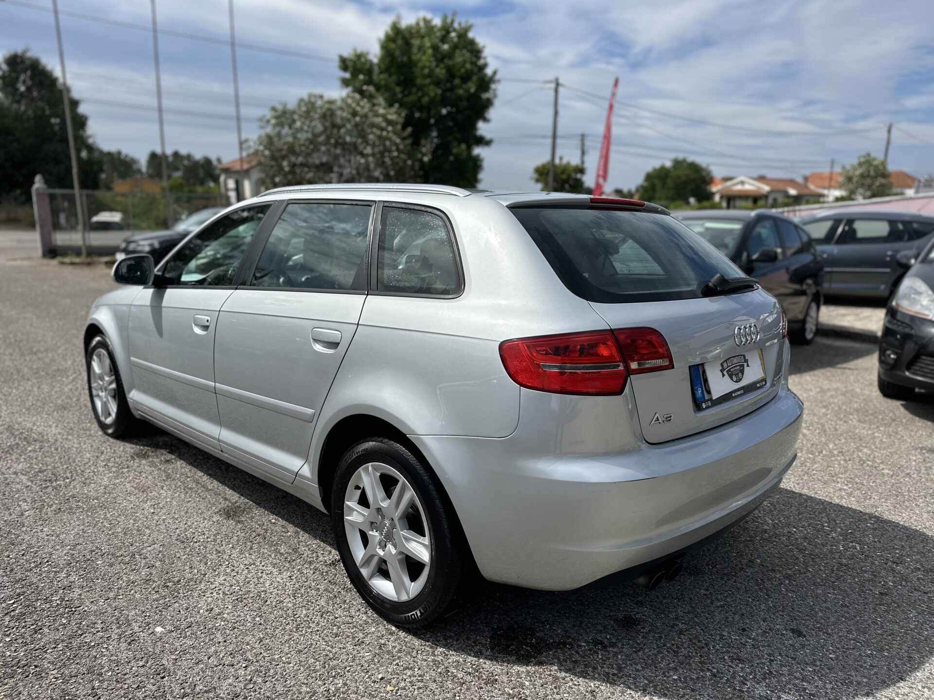 
								Audi A3 sportback total									