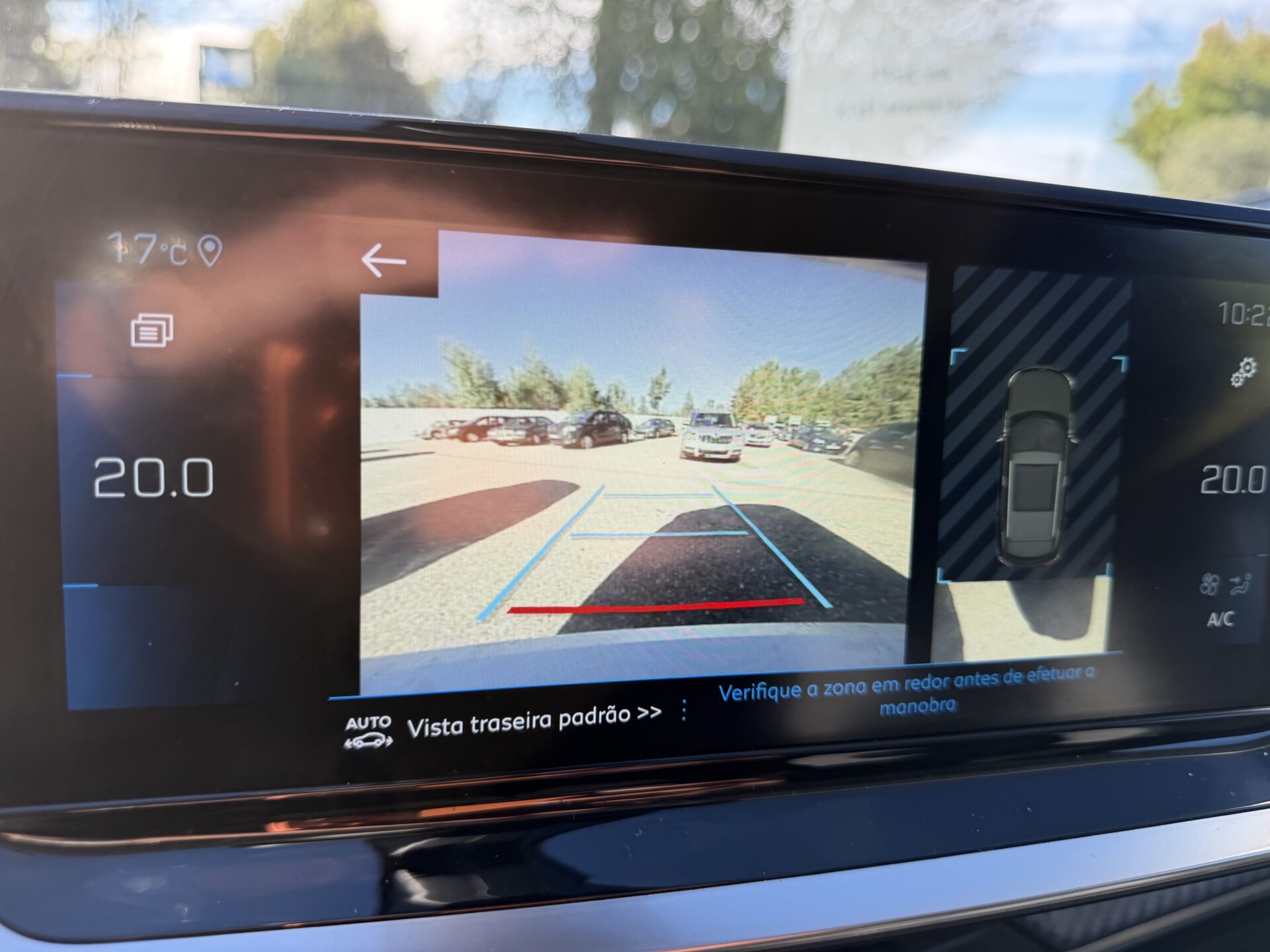 
								Peugeot 2008 1.2 puretech total									