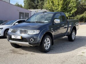 Mitsubishi l200 Strakar