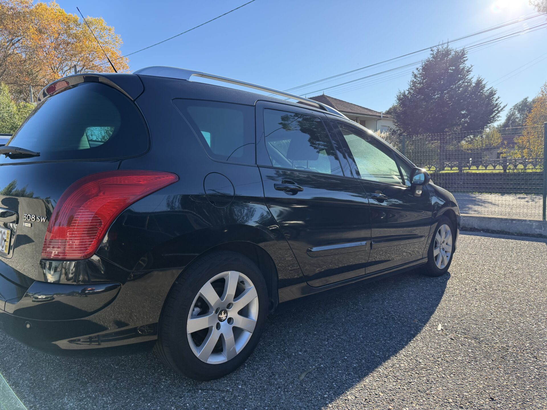 
								Peugeot 308 SW total									
