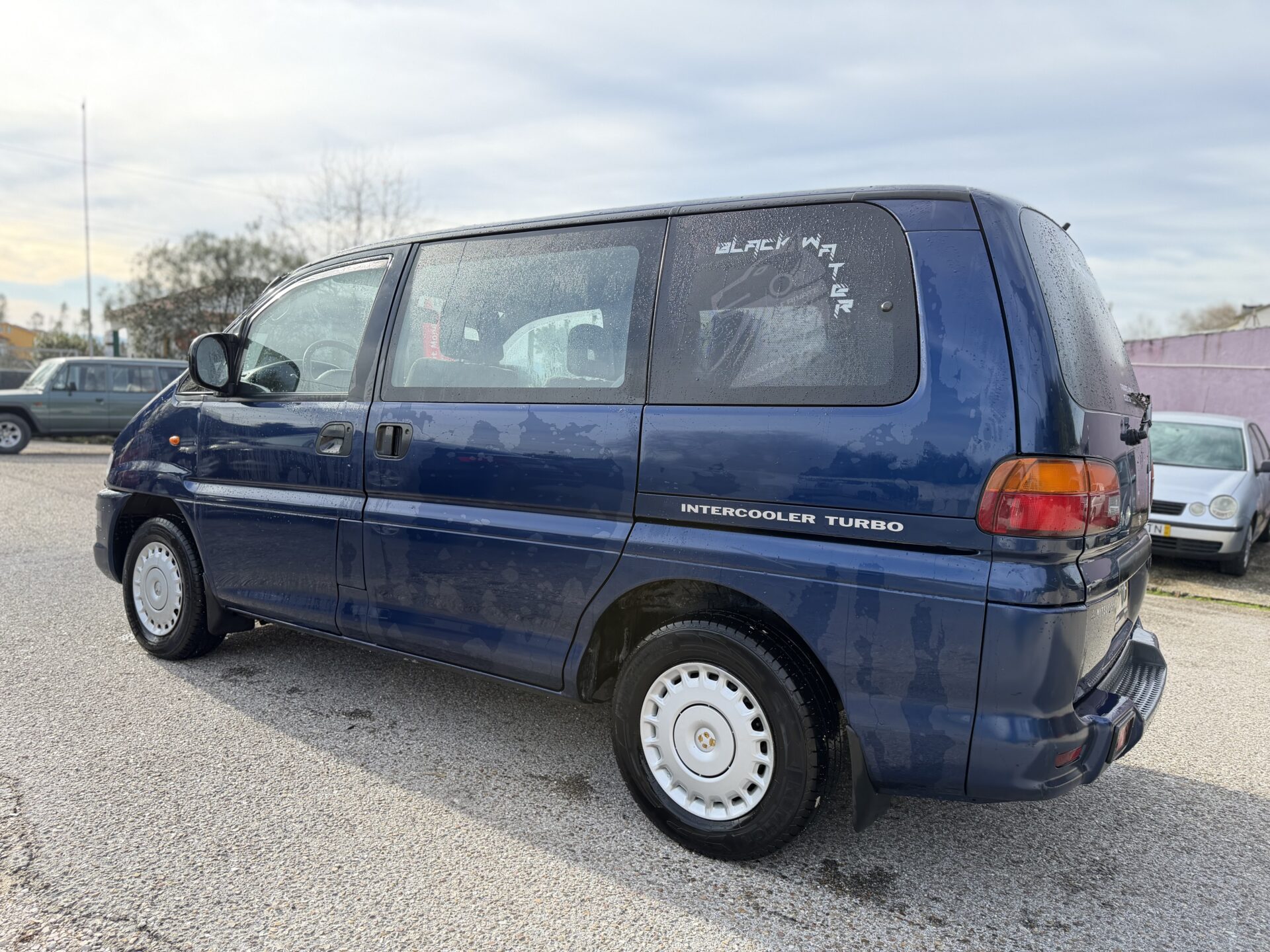 
								Mitsubishi L400 total									