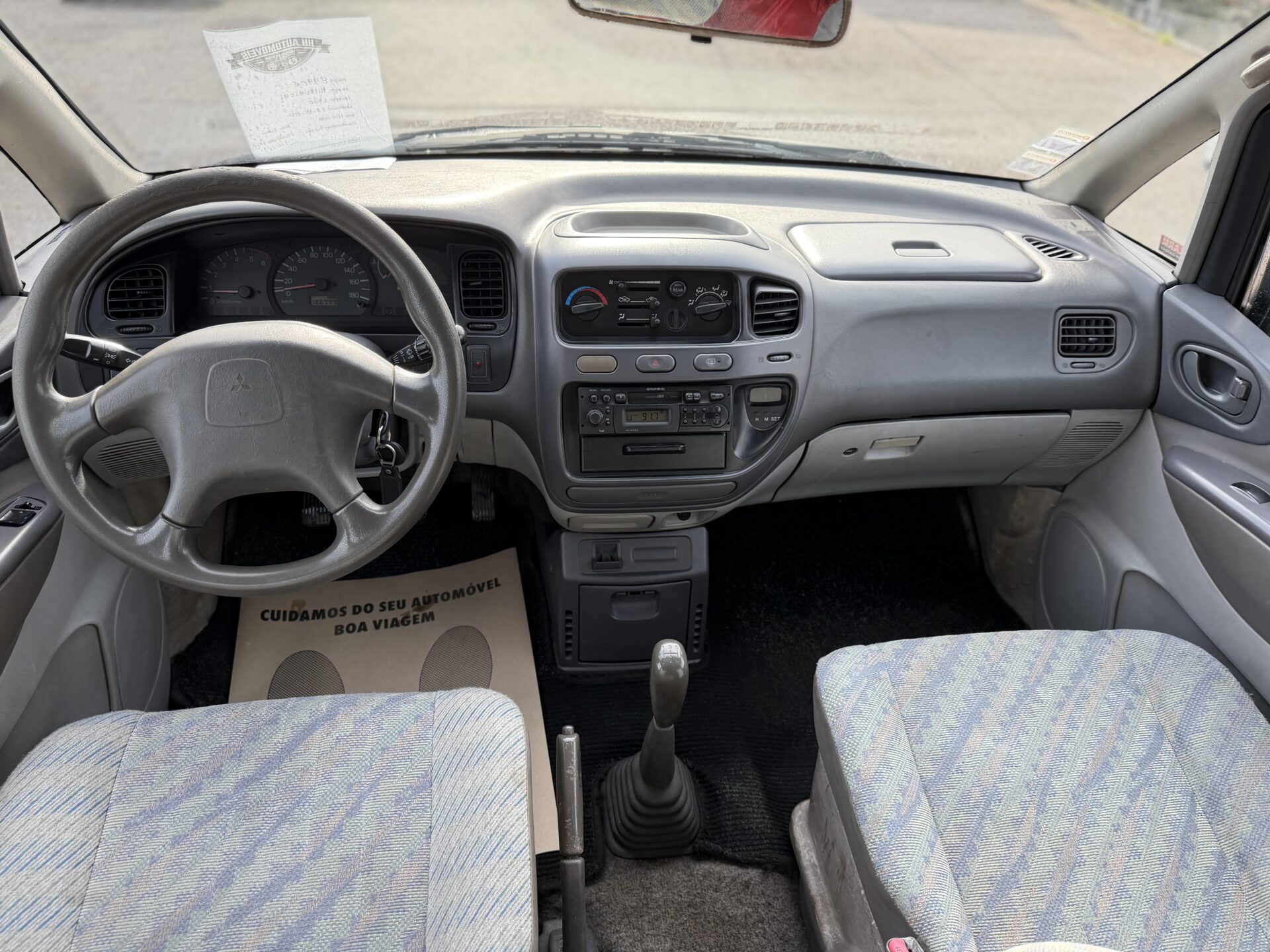 
								Mitsubishi L400 total									