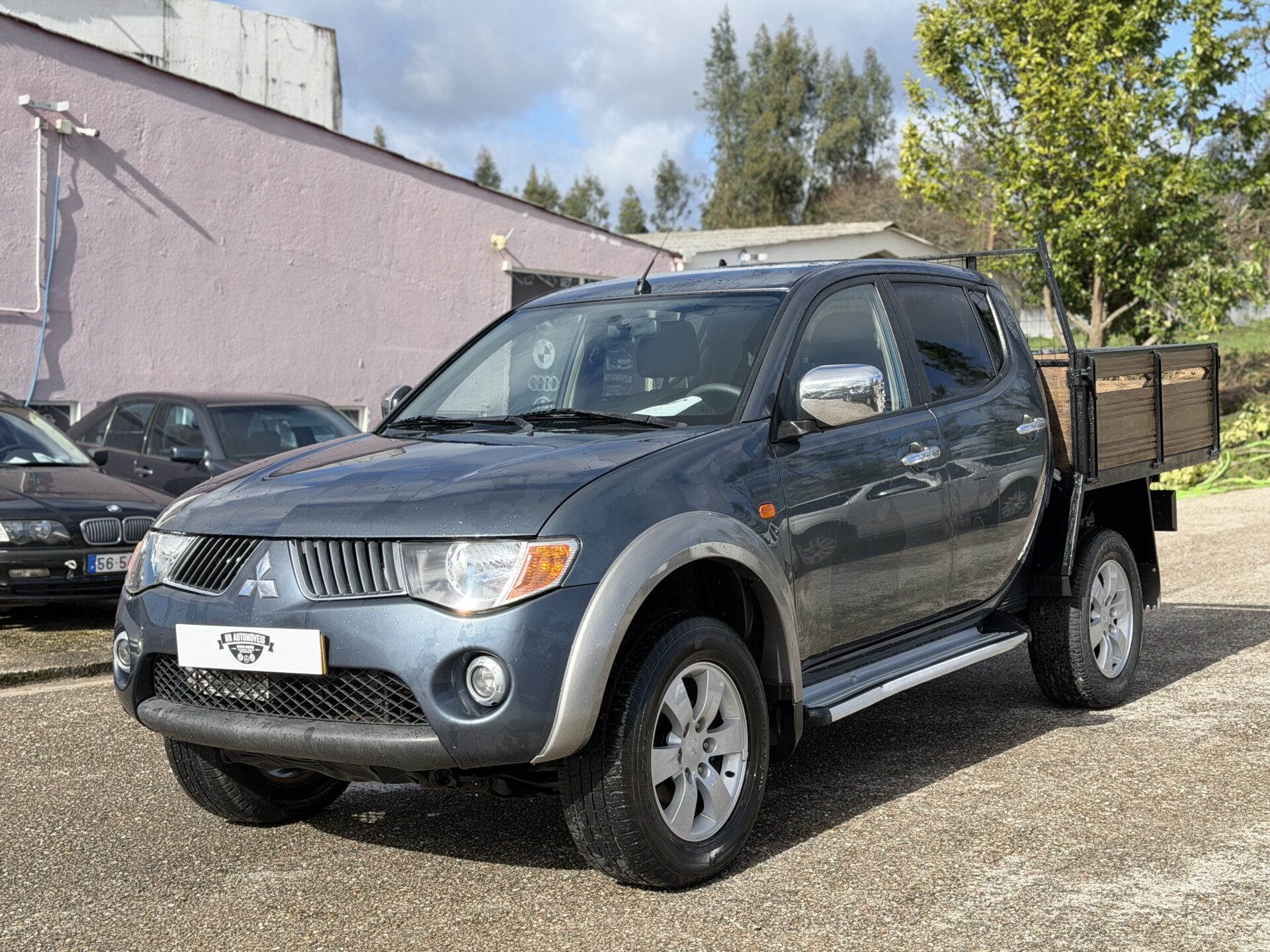 
								Mitsubishi L200 total									