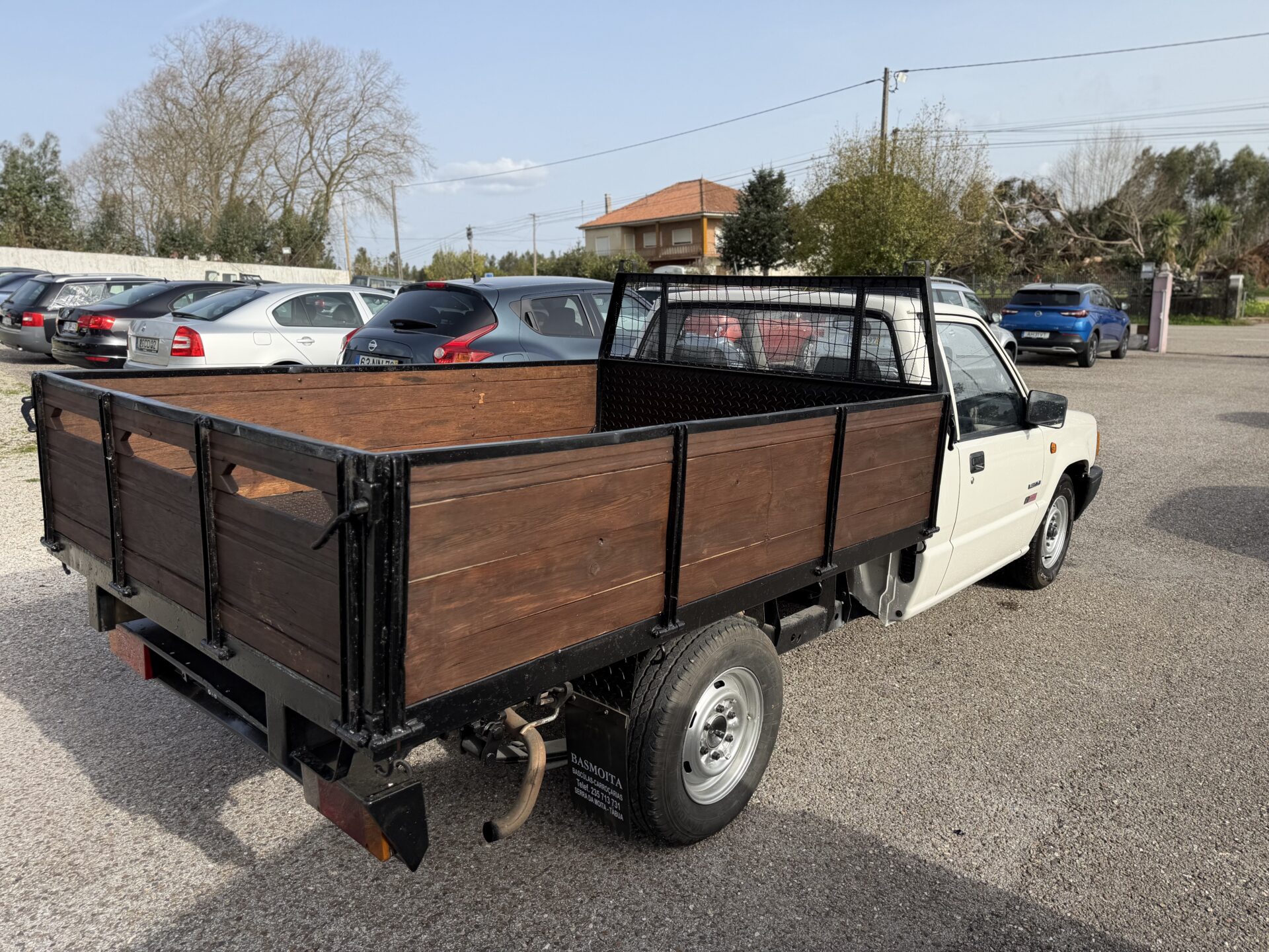 
								Mitsubishi L200 total									