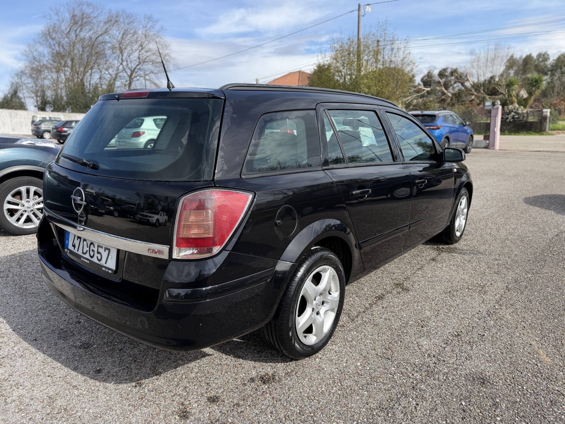 
								Opel Astra Caravan total									