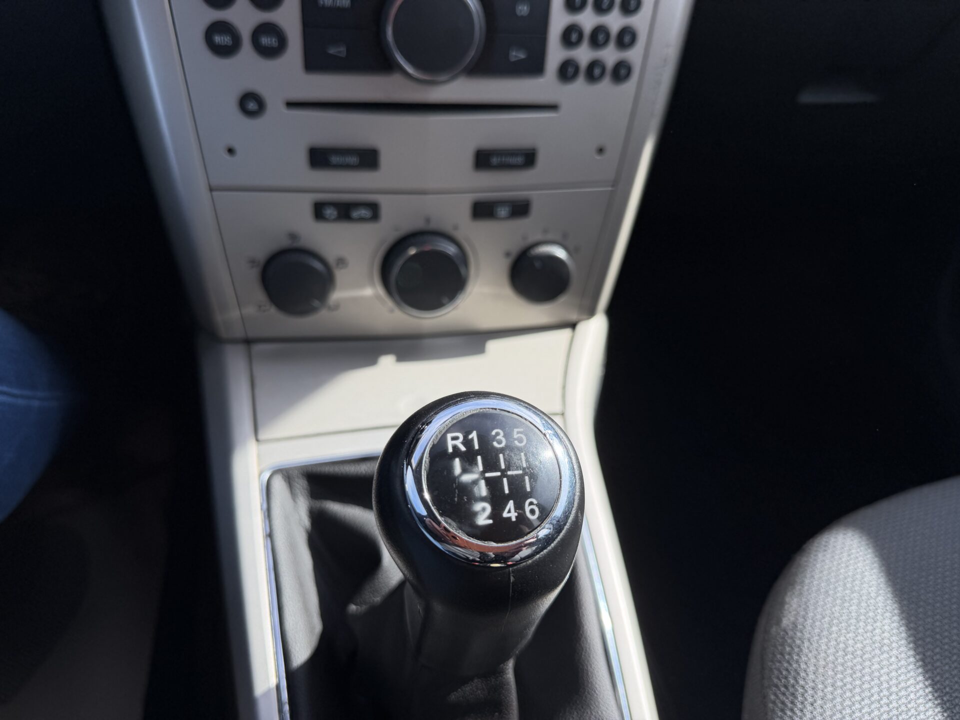 
								Opel Astra Caravan total									