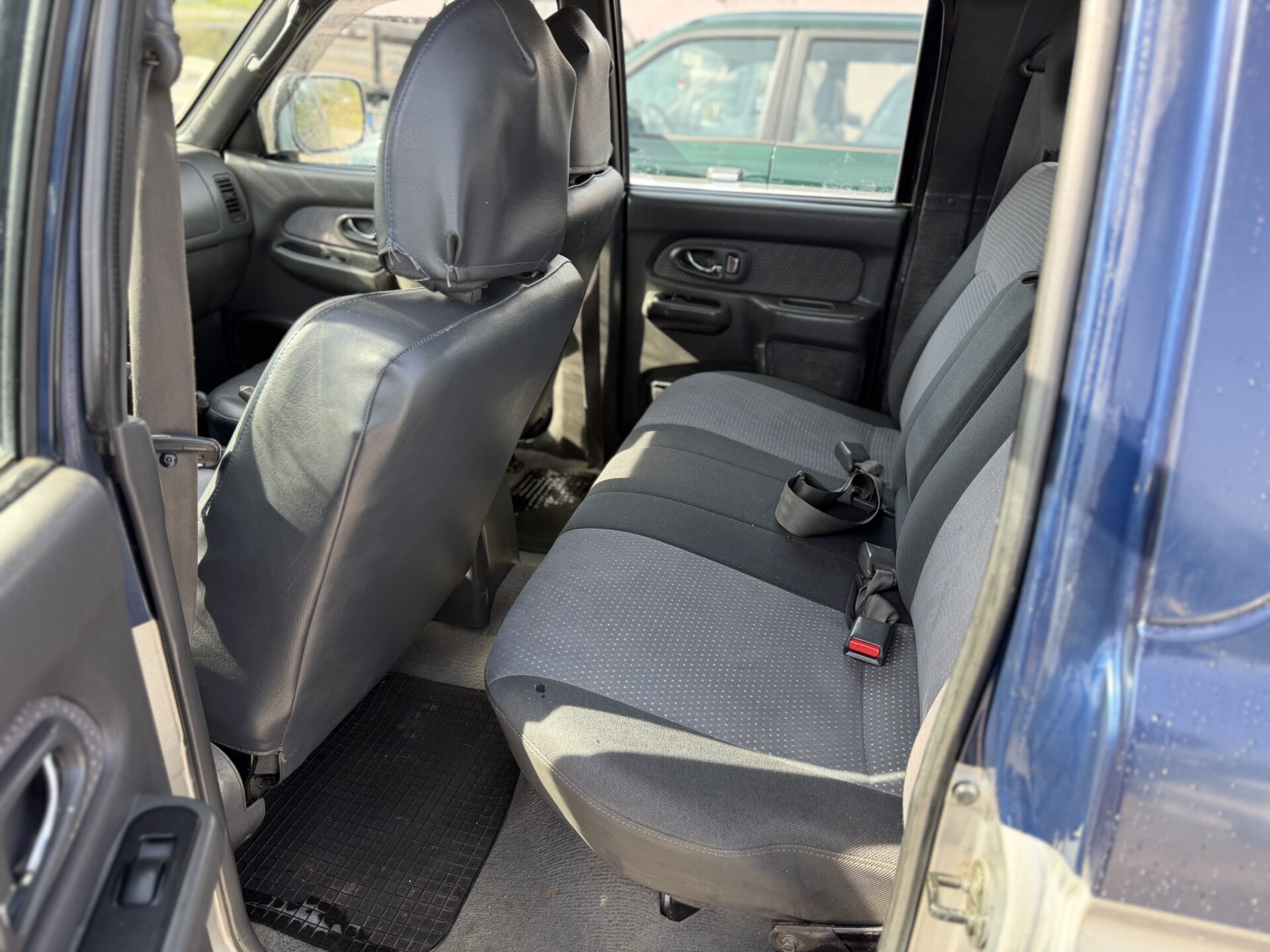 
								Mitsubishi l200 strakar total									