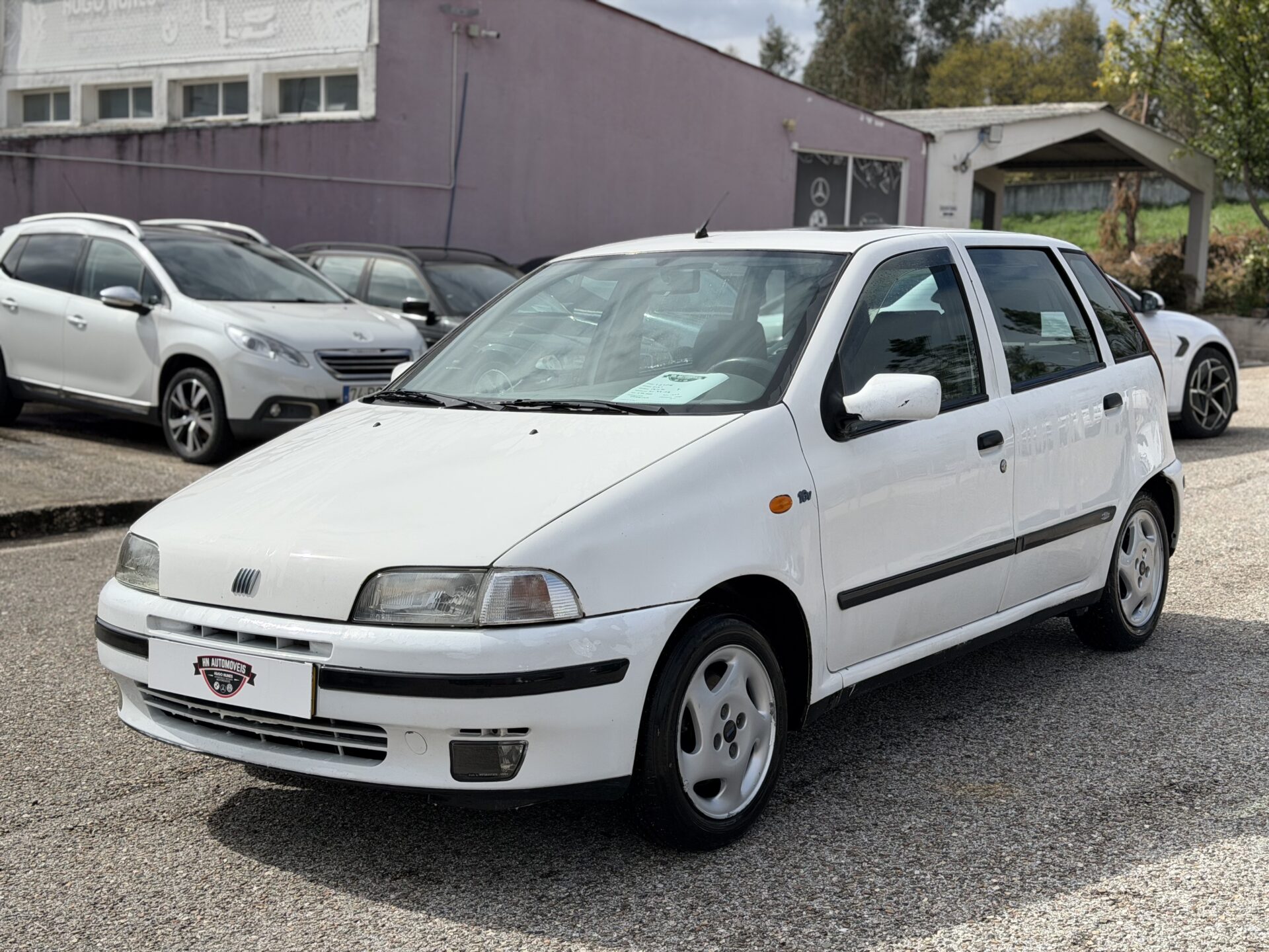 
								Fiat Punto 1.2 16v total									