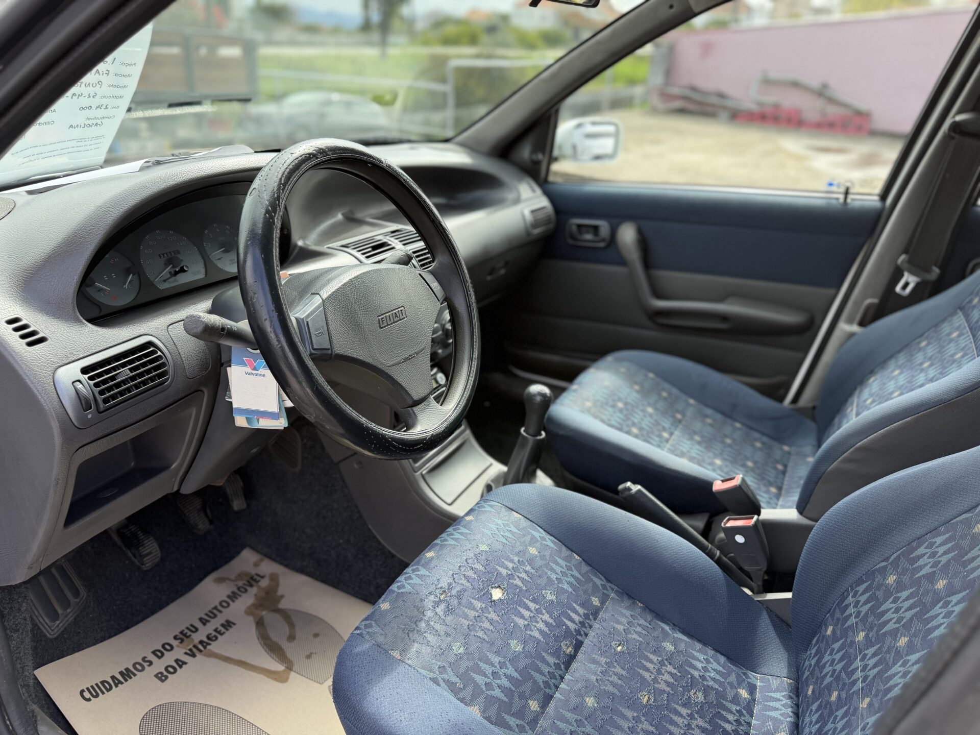 
								Fiat Punto 1.2 16v total									