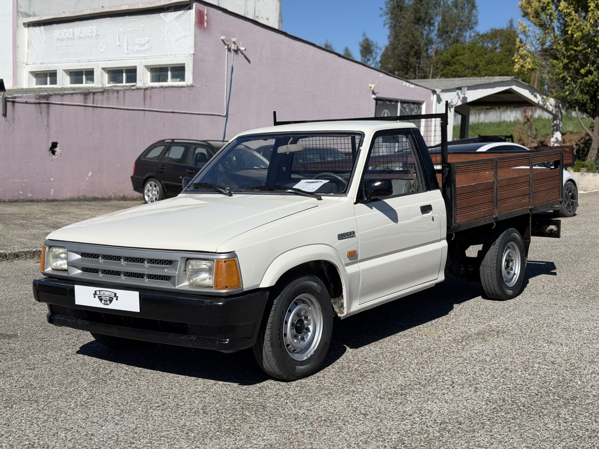 
								Mazda B2200 total									
