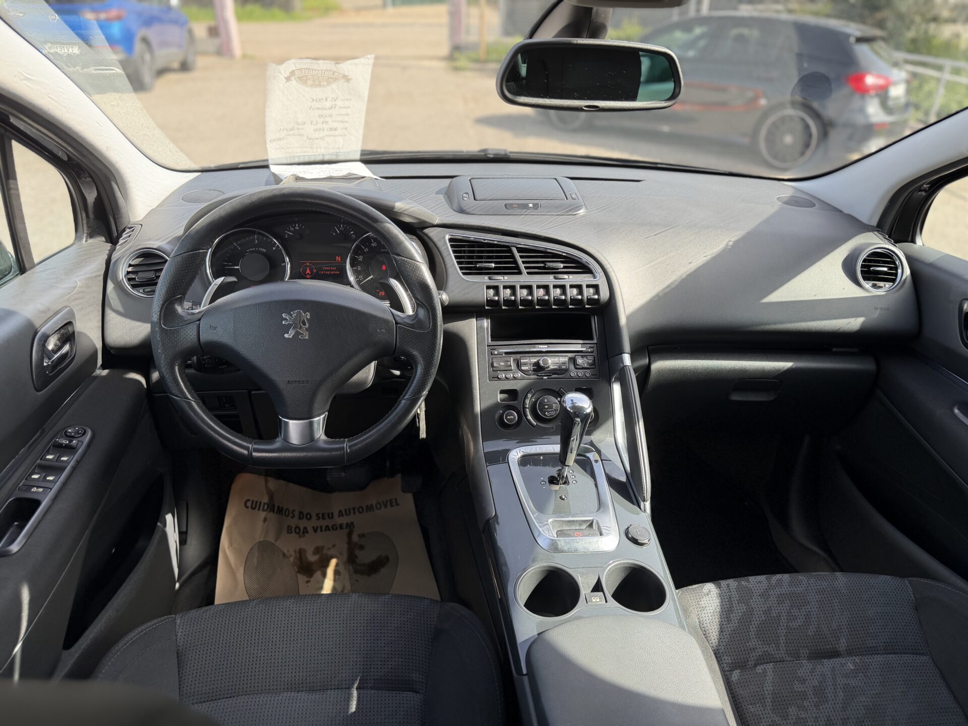 
								Peugeot 3008 auto total									