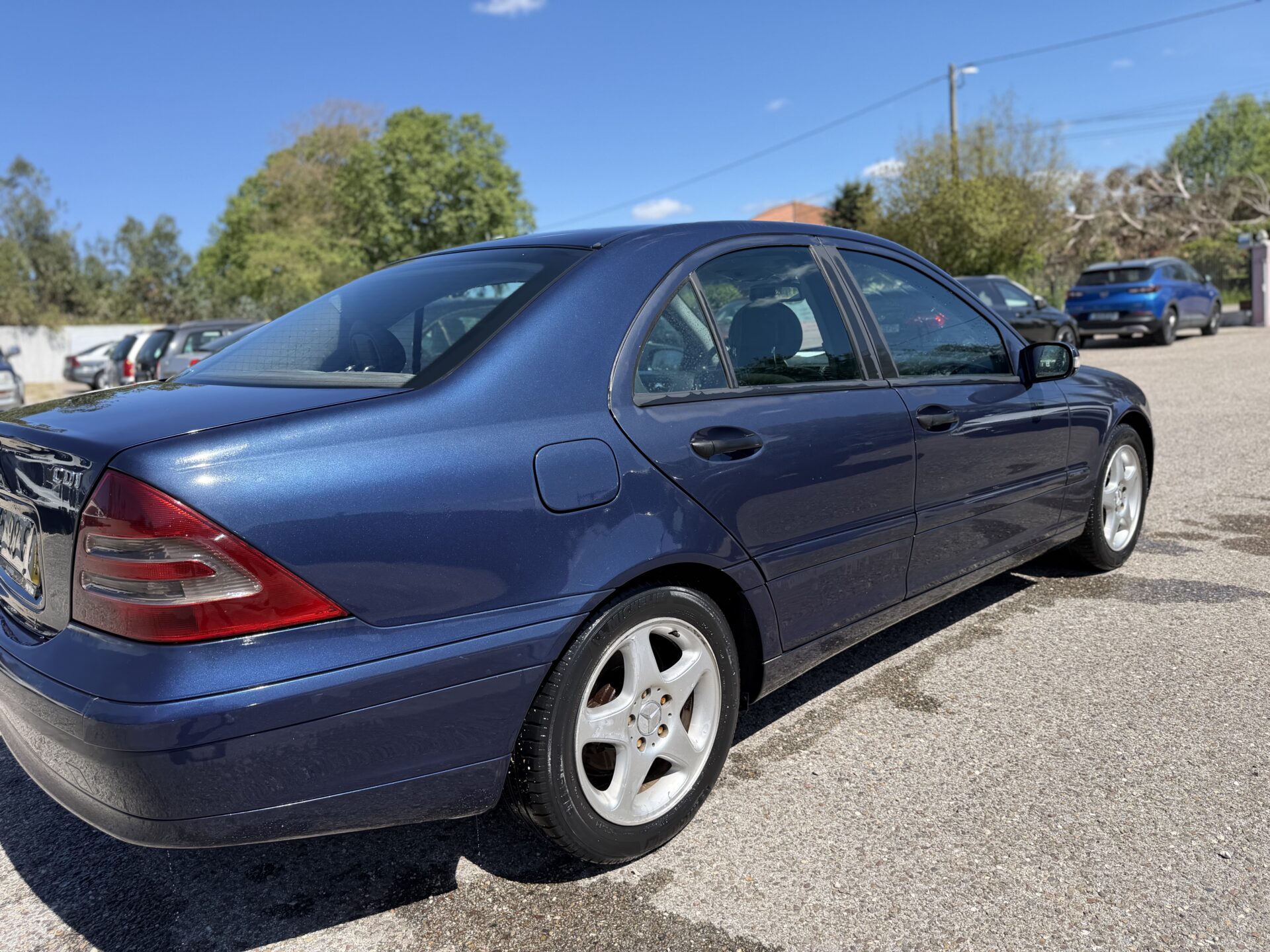 
								Mercedes c200 CDI total									