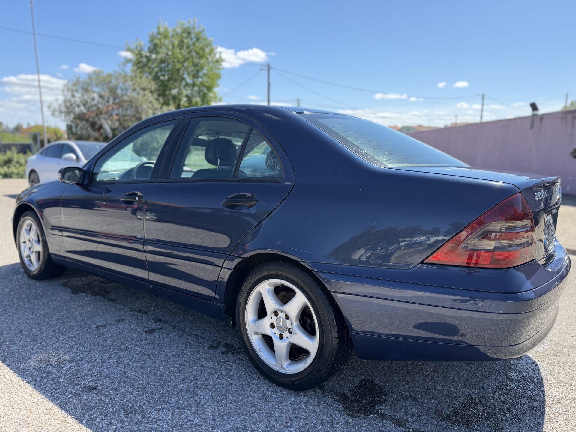 
								Mercedes c200 CDI total									