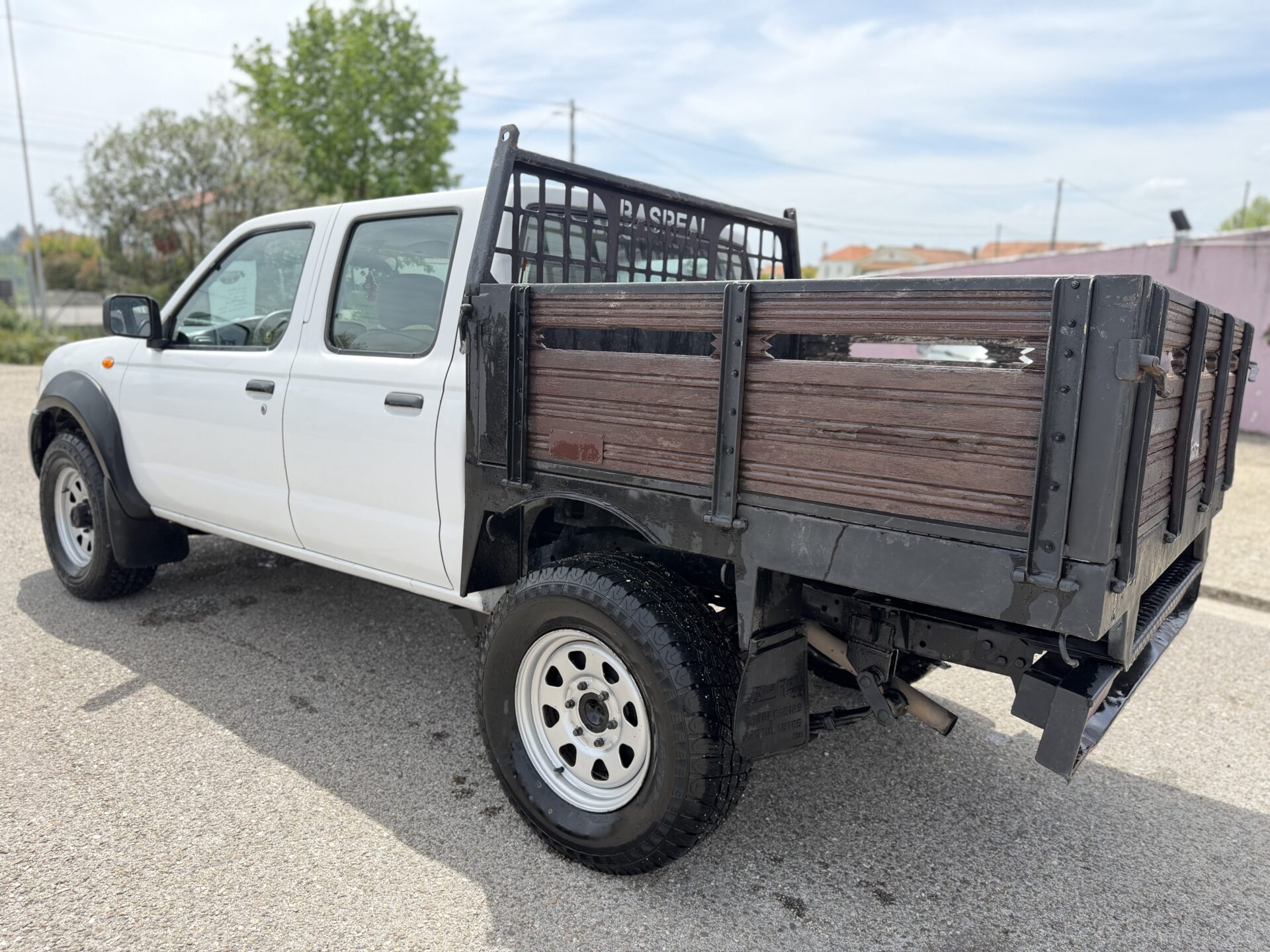 
								Nissan D22 4×2 total									